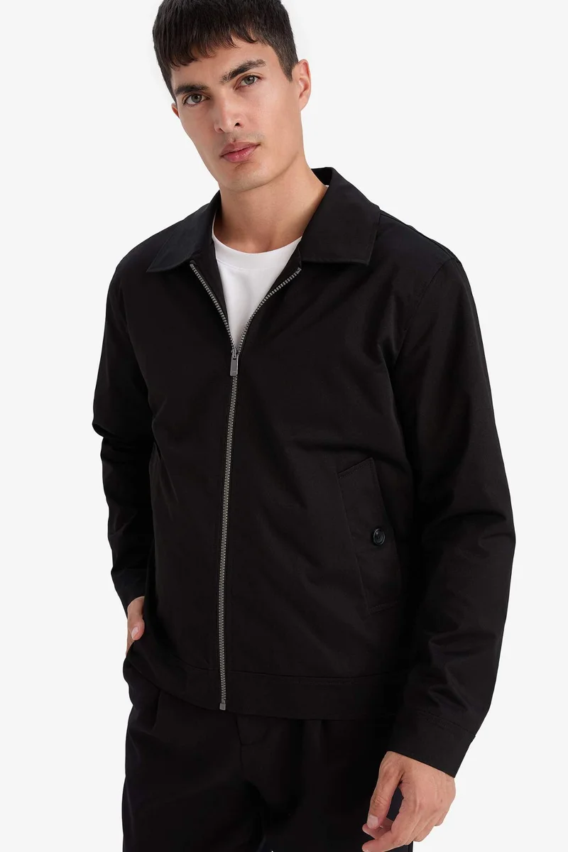 ديفاكتو Regular Fit Lined Puffer Jacket