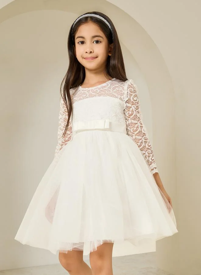 Styli Girls Off-White Lace Embellished Dress