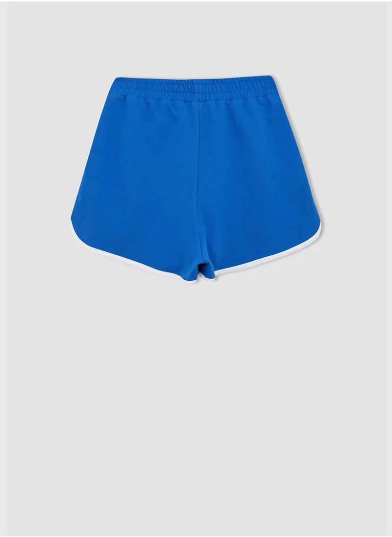 DeFacto Regular Fit Minimal Print Mini Short
