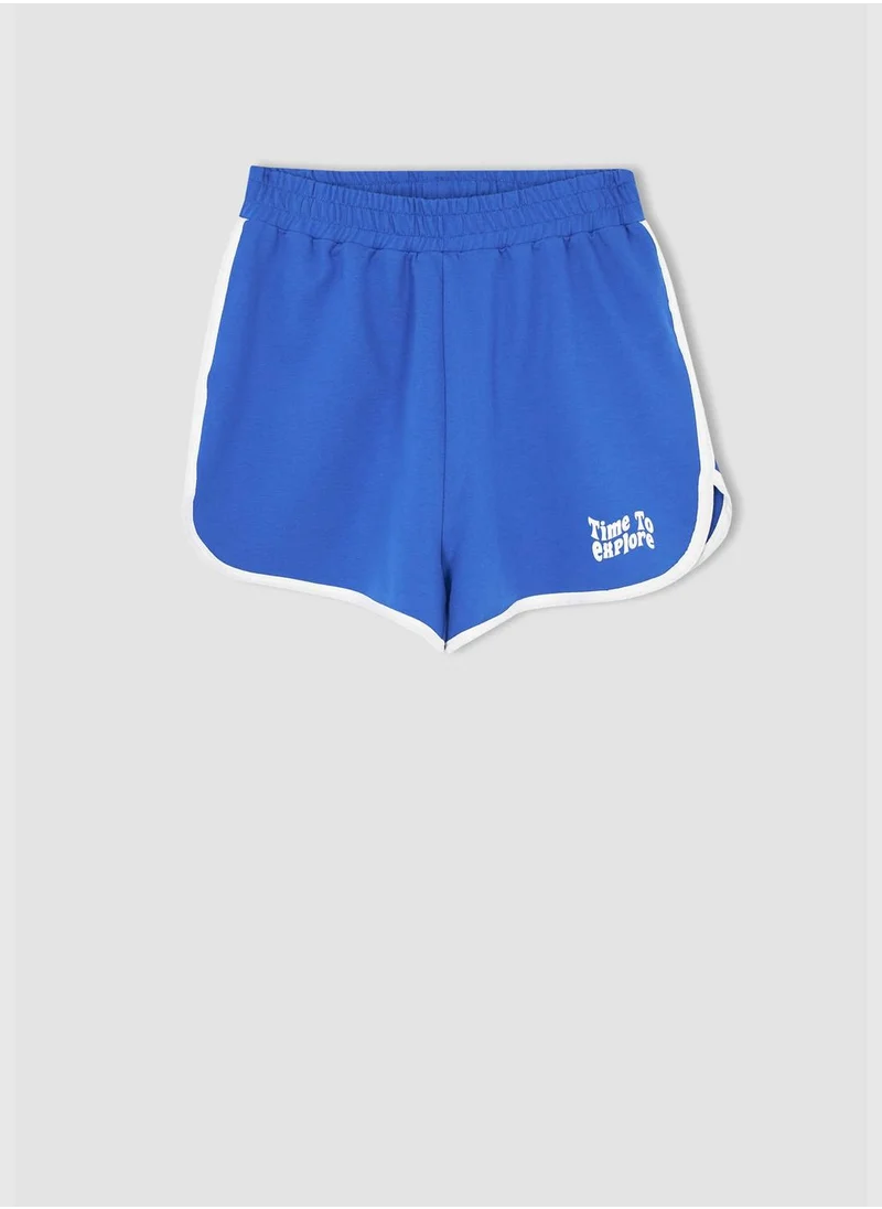 DeFacto Regular Fit Minimal Print Mini Short