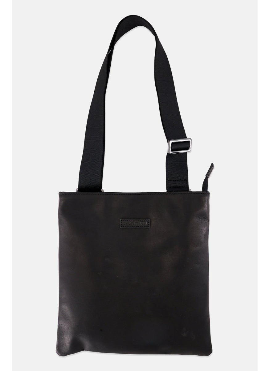 CERRUTI 1881 Men Brand Logo Cross Body Bag, Black  - Image 2