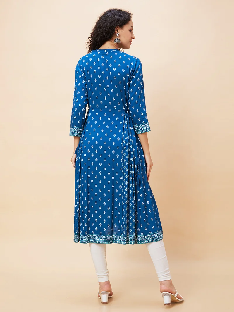 globus Women Ethnic Motifs Printed Thread Work Indie Prints Kurta