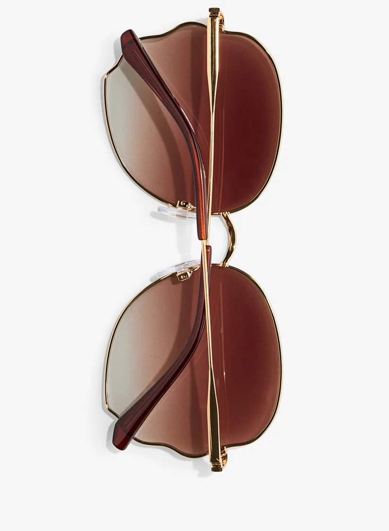 H&M  Wavy-detail sunglasses for Women | Best Price UAE