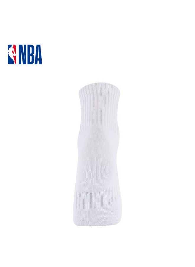 إن بي أيه جوارب NBA البيضاء للرجال، جوارب رياضية عادية، جوارب قطنية صيفية شبكية تسمح بالتهوية وتمتص العرق، جوارب كرة السلة للتدريب والجري، 6 أزواج - Image 5
