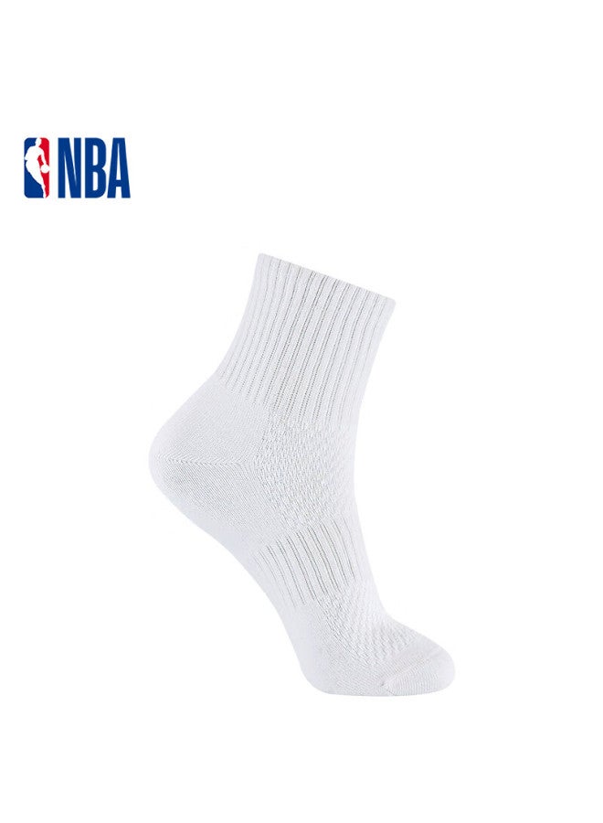 إن بي أيه جوارب NBA البيضاء للرجال، جوارب رياضية عادية، جوارب قطنية صيفية شبكية تسمح بالتهوية وتمتص العرق، جوارب كرة السلة للتدريب والجري، 6 أزواج - Image 4