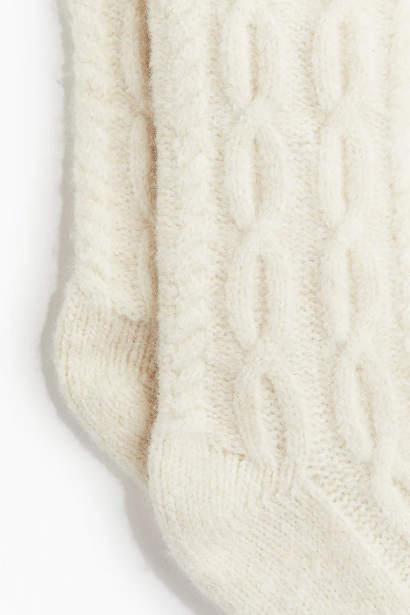 اتش اند ام Cable-Knit Socks
