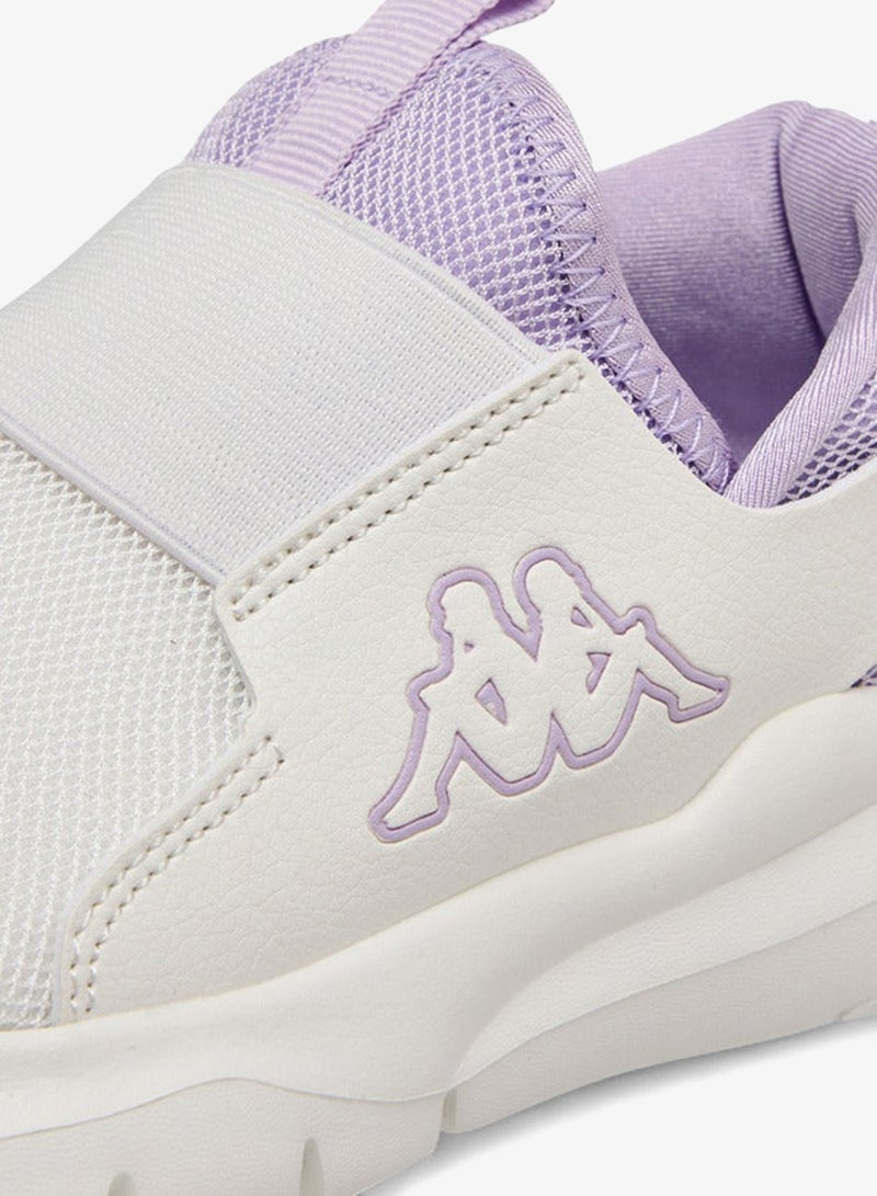 كابا أحذية رياضية بناتي سهلة الارتداء بتفاصيل شعار وحلقة سحب - Image 5