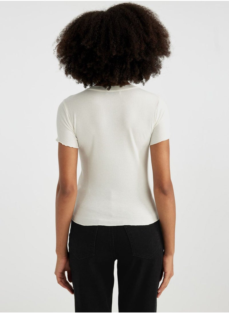DeFacto - Woman Fitted Short Sleeve T-Shirt - Image 1