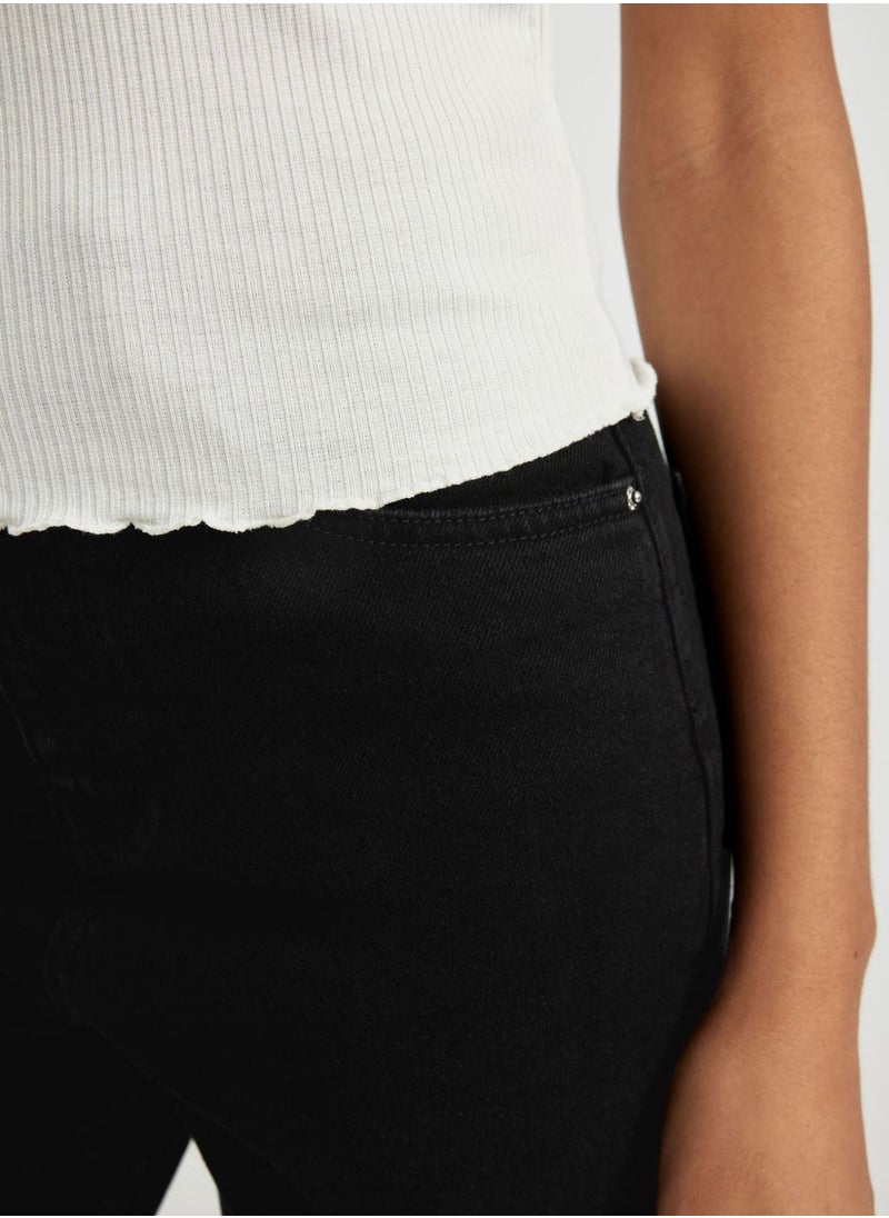 DeFacto - Woman Fitted Short Sleeve T-Shirt - Image 1