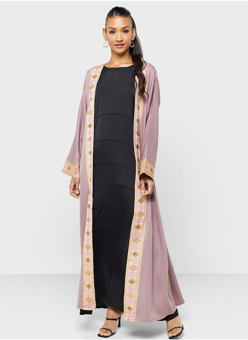 hayas closet - Embroidered Patterned Abaya - Image 1