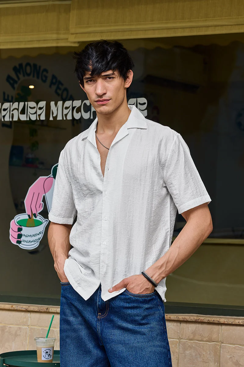 SNITCH قميص أبيض مريح بنقوش