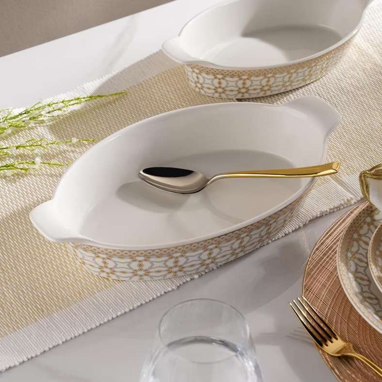 Pan Home طبق تقديم بيضاوي من بورسلين ميراى - أبيض - Image 1