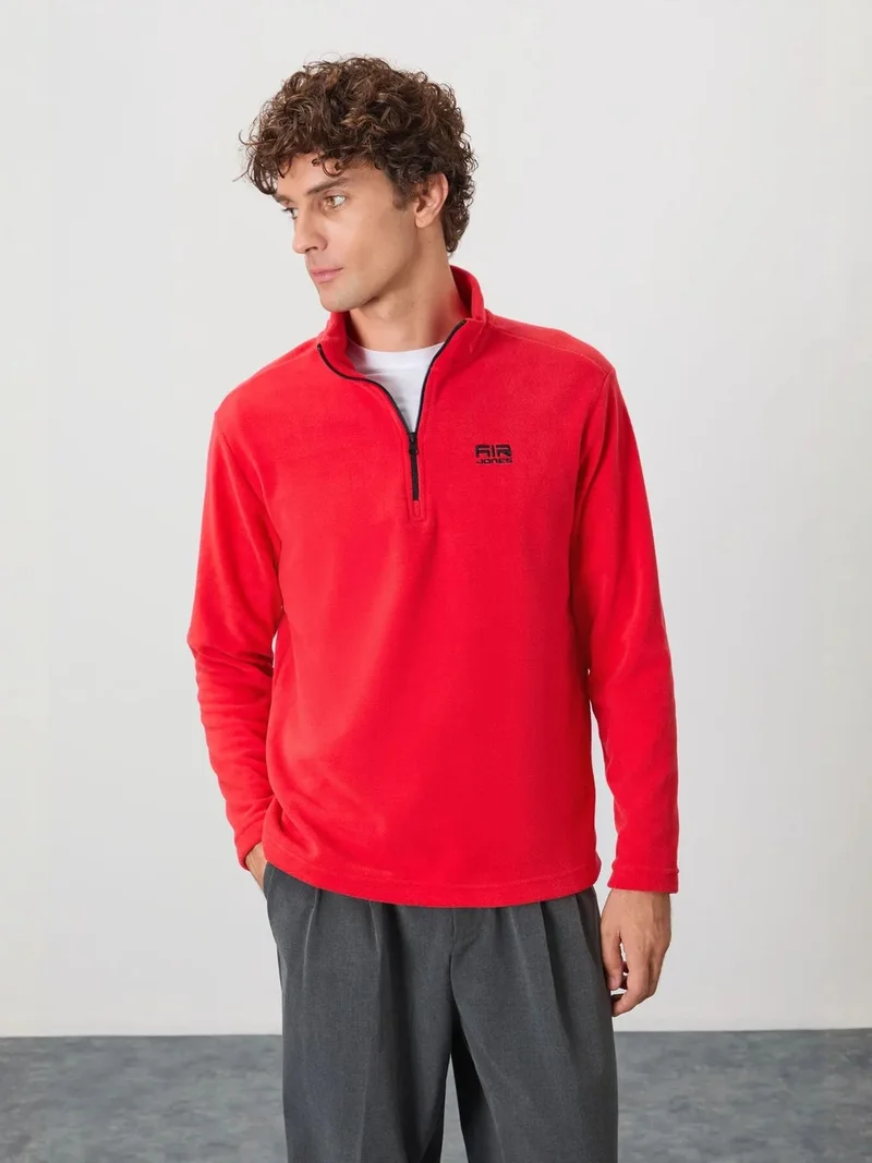 تومي لايف TOMMY Men's Half-Zip Plush Sweatshirt