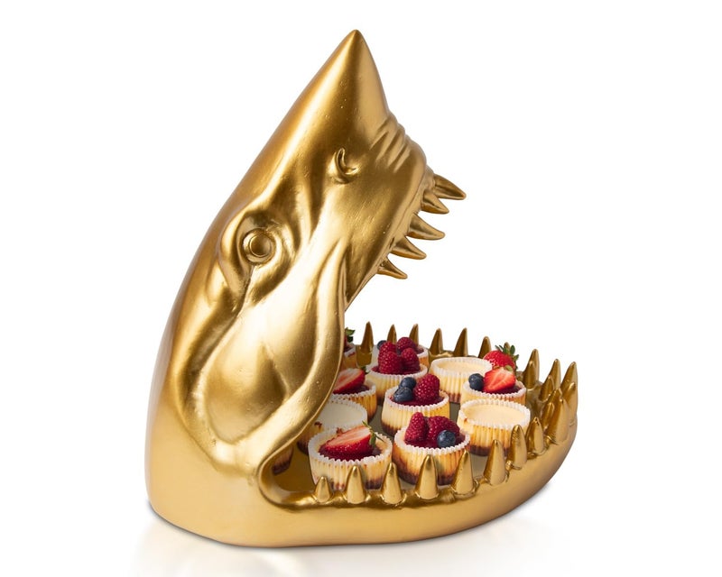 Comfify Shark Resin Figurine â€“ Stylish Shark Sculpture with Open Bowl Design for Snacks, Keys, or Trinkets â€“ Artistic Holder with Elegant Golden Finish â€“ Playful Addition to Modern Decor - Image 1