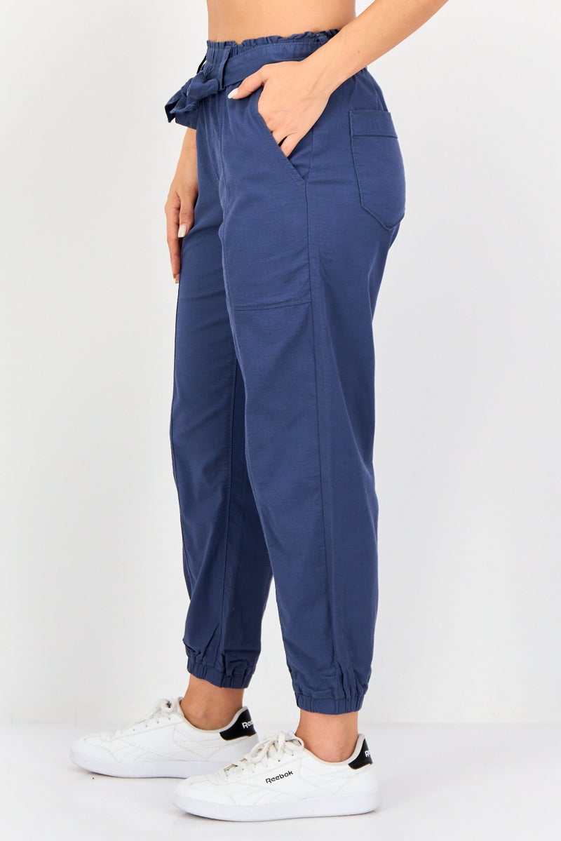 Levi's سروال جوجر نسائي بقصة عادية قابل للتمدد، أزرق رمادي - Image 3