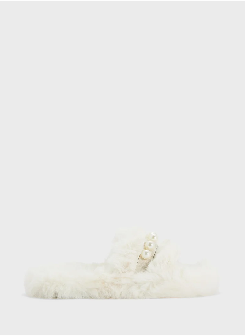 Ginger Bedroom Slipper With Pearls