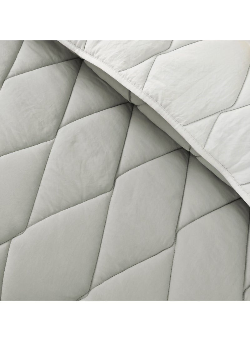 Morano Aura Quilt Set 230x250 cm with 2 50x70 cm Pillowcases, Double-Brushed Microfibre, Hollow Fibre Fill, Machine Washable - Image 3
