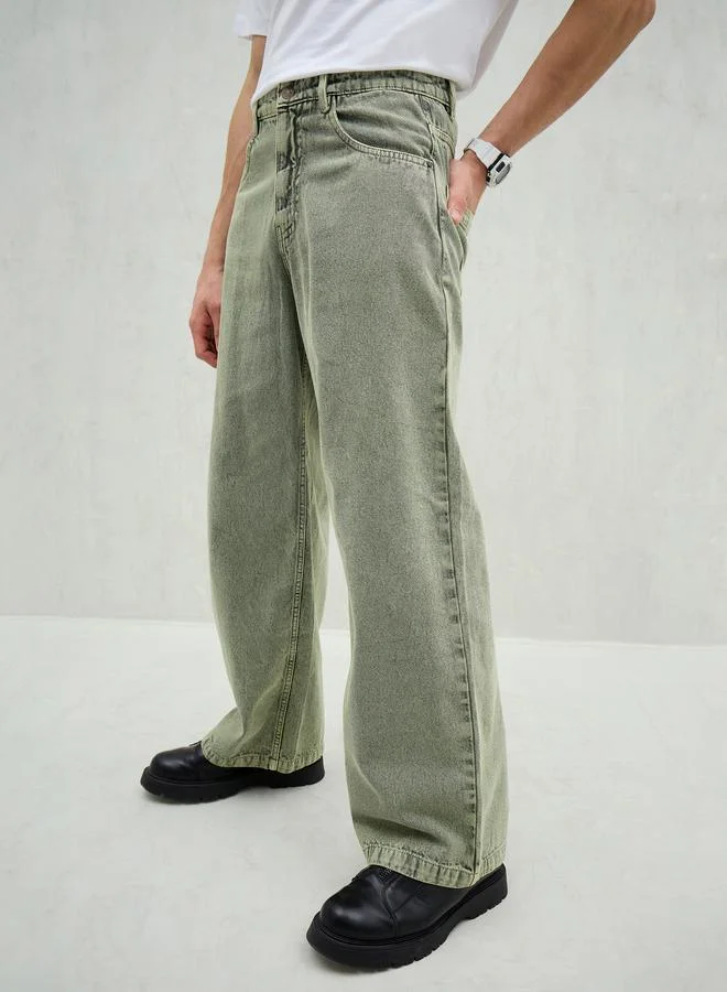 SASSAFRAS Men Green Mid Rise Plain Wide Leg Jeans