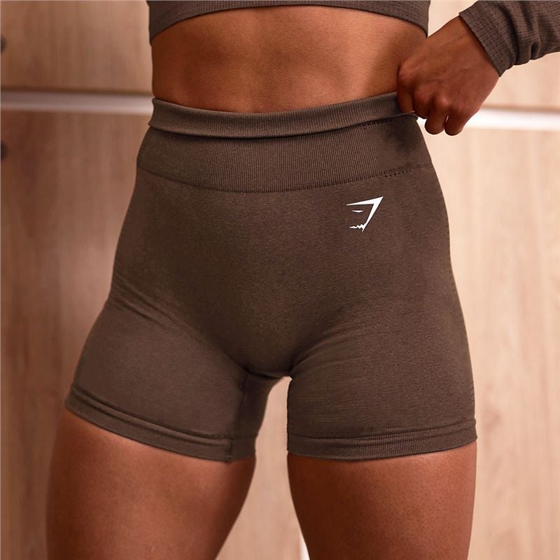 Gymshark Peach Yoga Shorts - Seamless Knit, Hip-Slimming, Breathable & Quick-Drying - Image 3