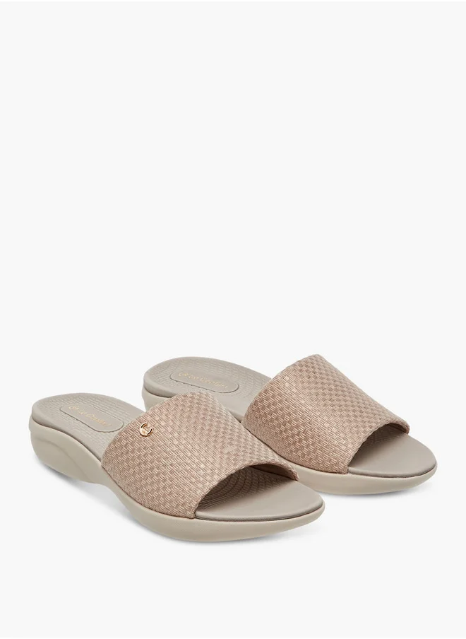 Le Confort Women's Textured Slip-On Sandals