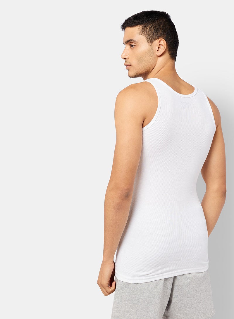 COTTONIL قميص داخلي أساسي بدون أكمام - Image 2