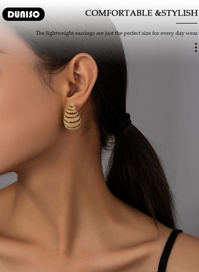 DUNISO Conch Shape Earrings for Women's, Fashionable Lightweight Earrings, Spiral Design Earrings, Pendant Earrings, Dainty Gold Earrings, Hypoallergenic Earrings for Women Girls - Image 2