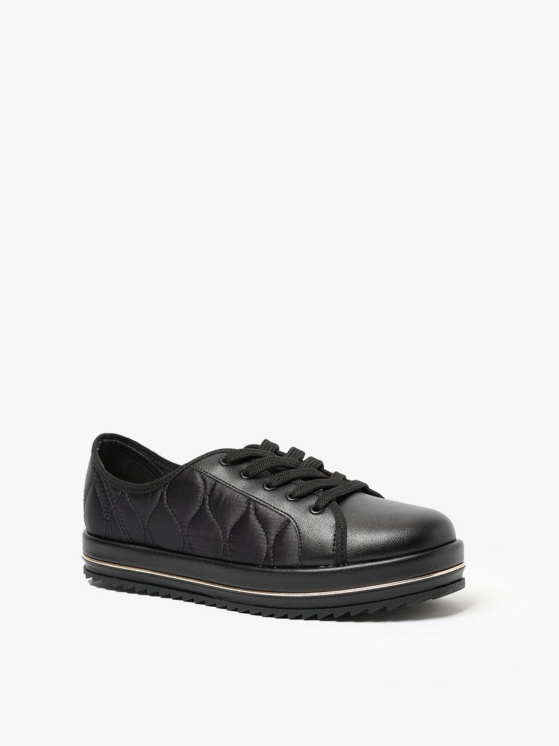 Beira Rio Lace Up Low Top Sneakers - Image 2