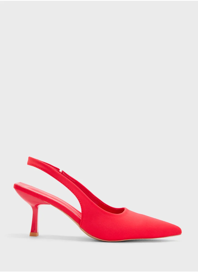 Ginger Ladies Classic Heeled Pump
