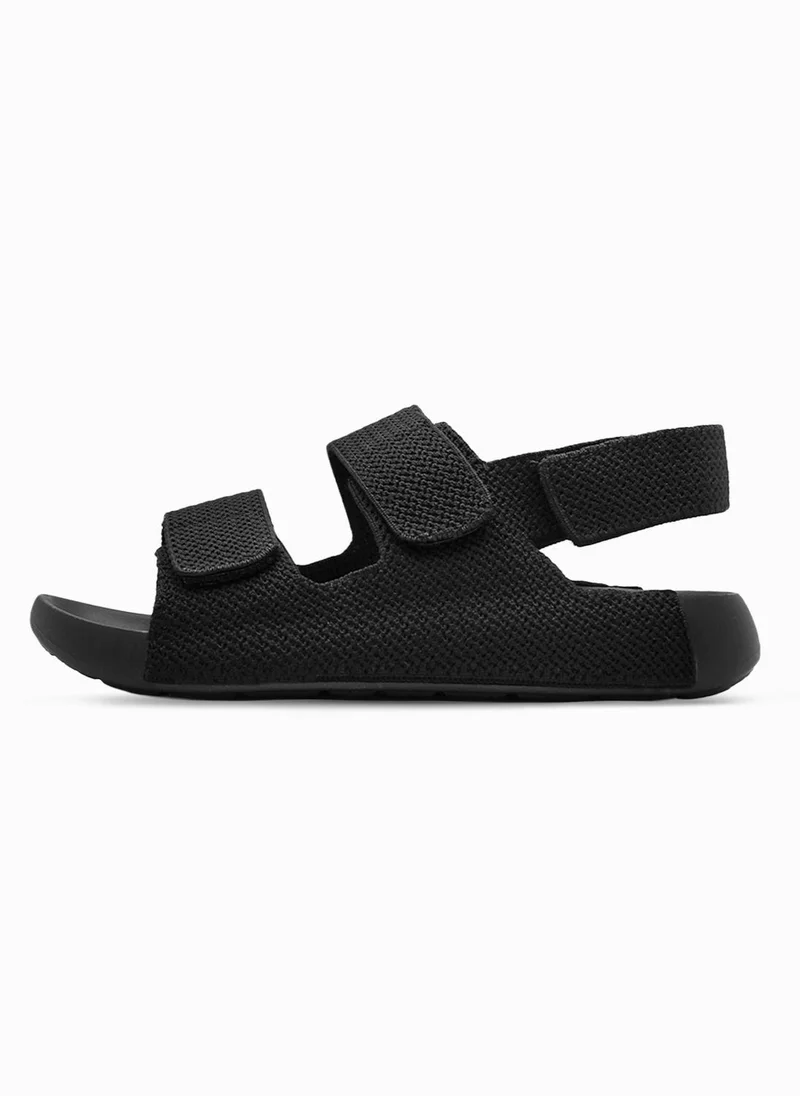 DUOZOULU AQ Three-Strap Knit Sandal