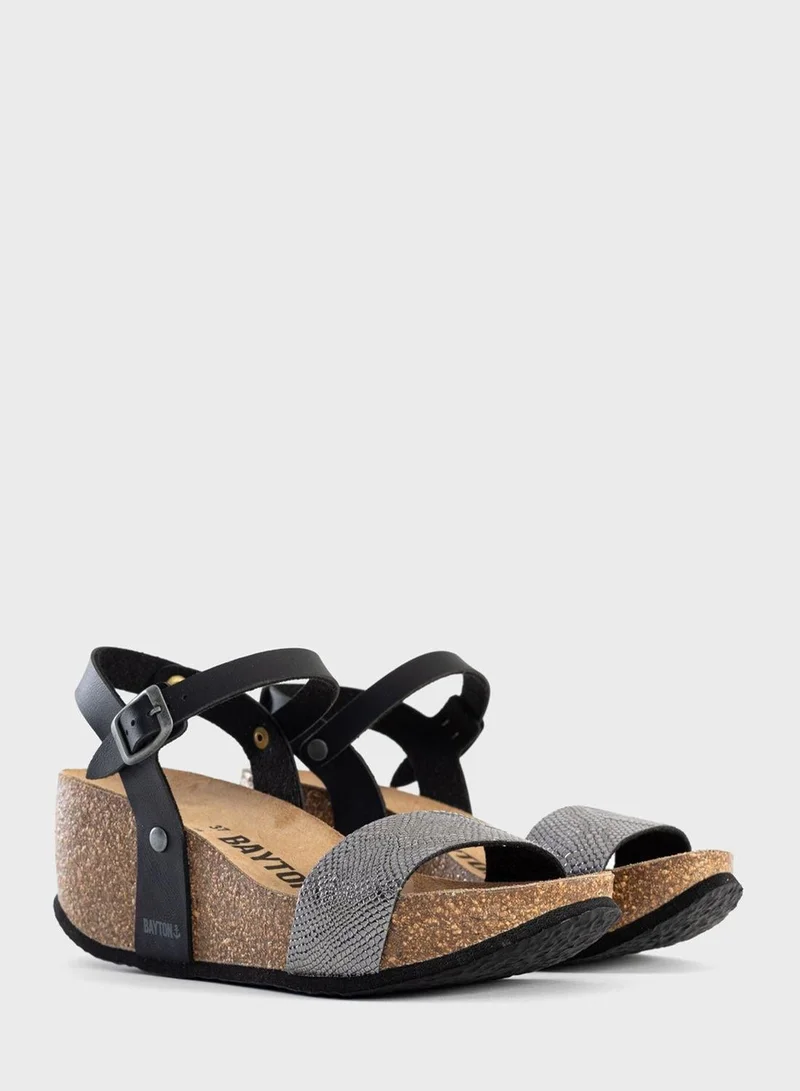 BAYTON Toledo Wedge Sandals