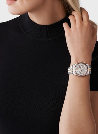Steel Strap Analog Watch - pzsku/Z14C5BC7BEFC21A72EA1AZ/45/_/1698936406/987d2038-724c-4fa9-93bf-f6793e34139a