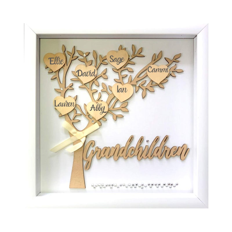 Tasse Verre Tasse Verre 12x12 Grandchildren Shadow Box Kit  Family Tree Gift for Grandparents Grandma Grandpa with 7 Hearts and 40 Gems Gift for Grandparents Grandchild Grandkid Nana Mimi Mothers Day 