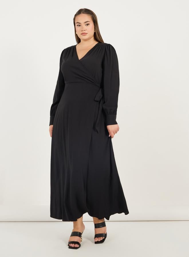Styli Styli Plus Size Solid Wrap Front A-Line Maxi Dress - Image 4