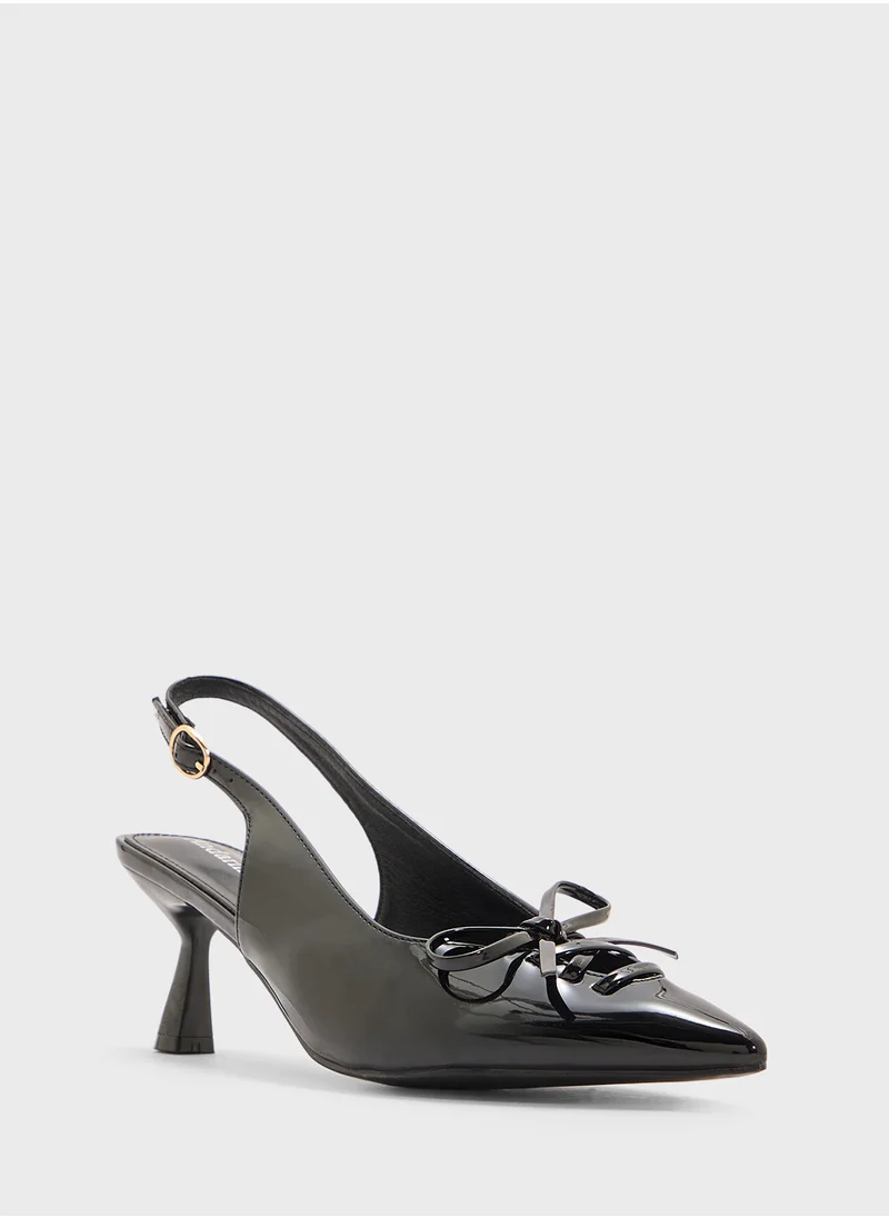 أندرينا Heeled Pointed Sling Back Pump