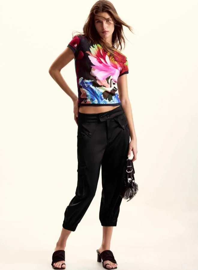 ديسيجوال قميص صممه السيد كريستيان لاكروا