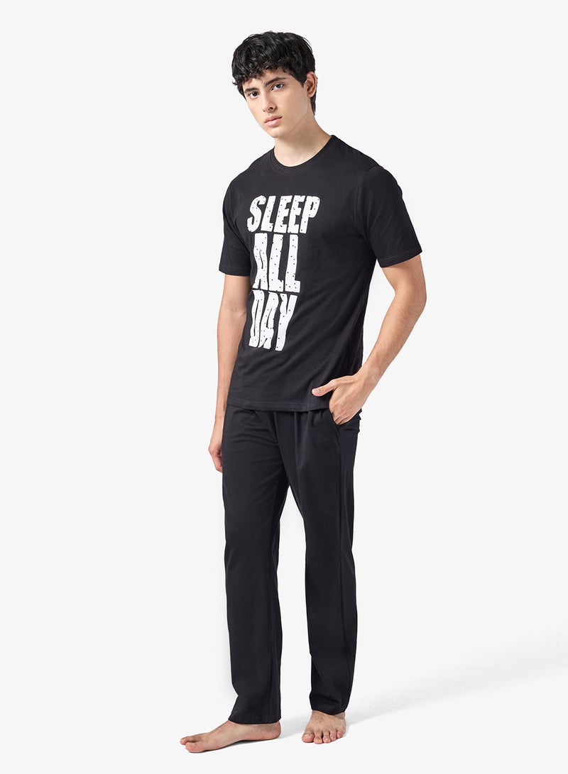 سفنتي فايف طقم بيجامة تي شيرت وبنطلون - Image 1