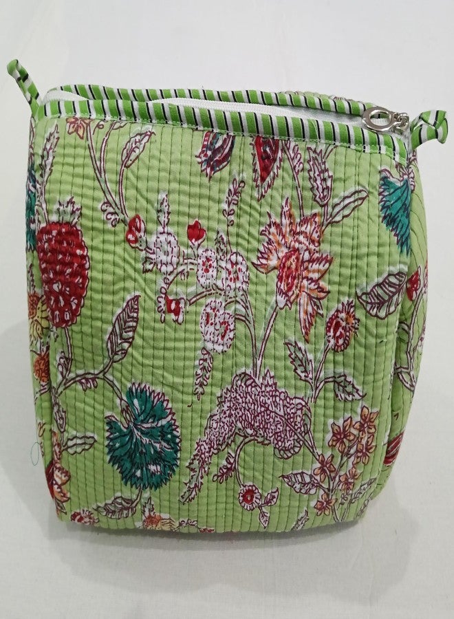 ART WORLD Hand Block Printed Cotton Quilted Floral Toiletry Bag 3 Piece Combo Set Waterproof Traveller Cosmetic Bags (Green 1) - Image 3