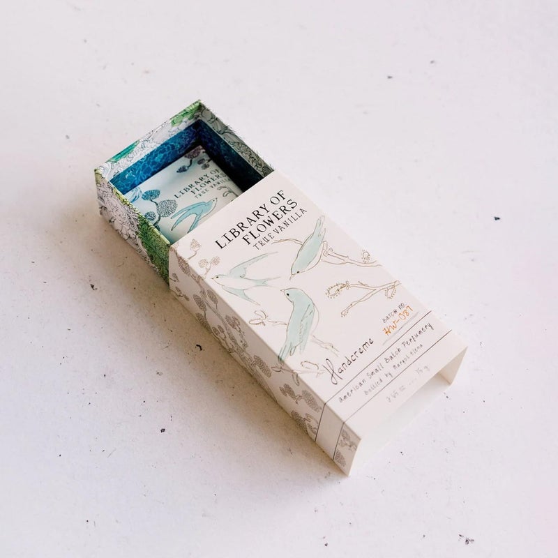 Library of Flowers Handcreme Scented Hand Cream for Women Moisturizing Hand Lotion for Dry Hands Shea Butter Cocoa Butter - Image 3