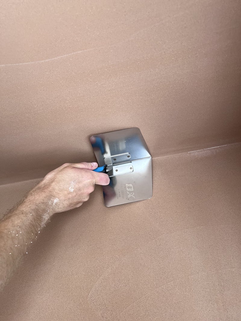OX Tools 4" x 5" Drywall Internal Corner Trowel - Image 4
