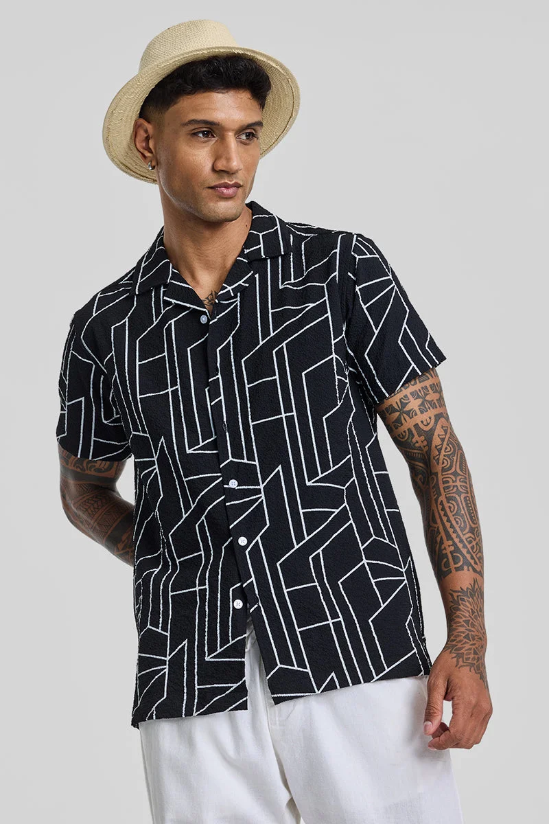 SNITCH Black Geometric Half Sleeve Slim Fit Casual Shirt