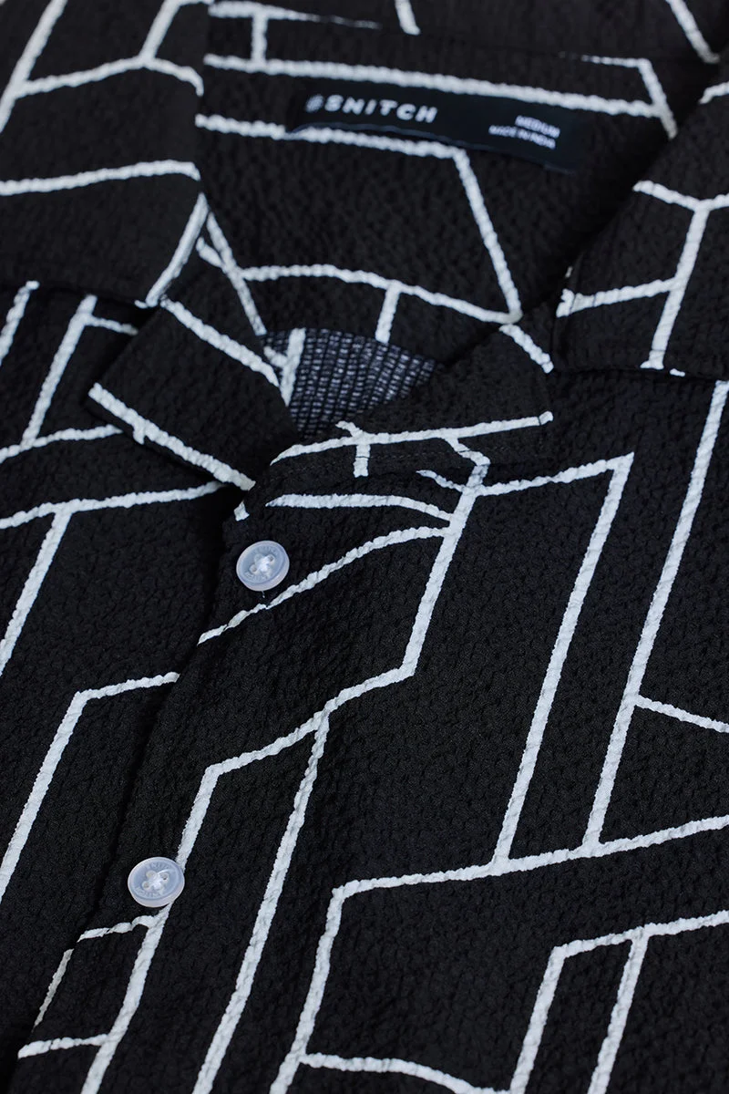 SNITCH Black Geometric Half Sleeve Slim Fit Casual Shirt