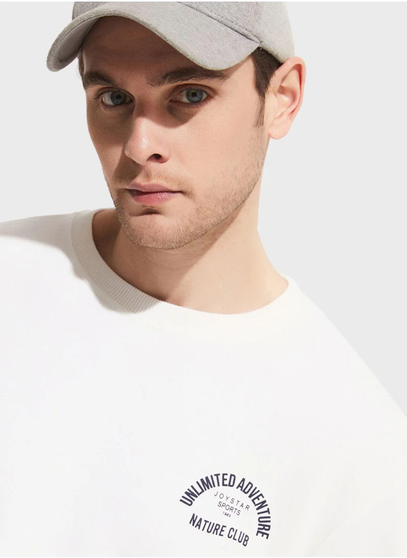 جون Essentail Crew Neck Sweatshirt