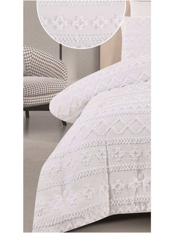 Red Rose Bridal bedspread for two people with an engraved design to add beauty and elegance to your room decor, 8 pieces, quilt size 260x240 cm  - Image 2