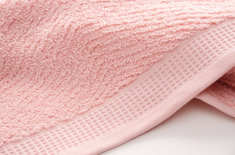 Leisofter مناشف يدوية قطنية زخرفية Leisofter لتخليص الحمام مع حلقات معلقة (Pink 2-Pack 14 "" × 29 "") - Image 3