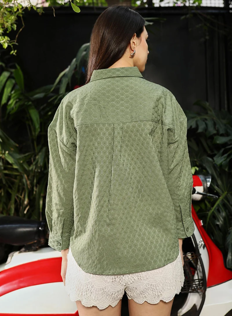 PINACOLADA  Women's Olive Green Honeycomb-Tactile Oversized Shirt | نساء | أكمام طويلة | طبعة هندسية | طوق منتشر | كاجوال كبير الحجم | قميص for Women | Best Price UAE