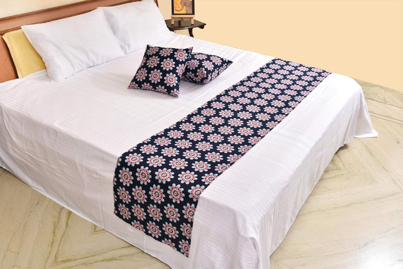 Tolexo Tolexo Branded Cotton Twill Mill Dyed Bed Runner with 2 Cushion Covers Navy Blue 90 x 18 inchs Multi Purpose Runner  - Image 2