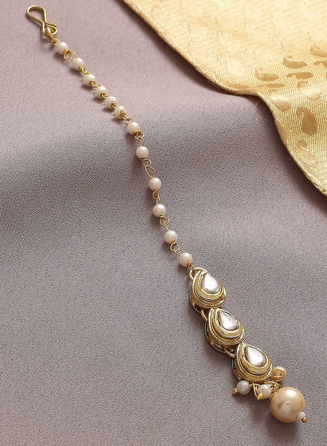 fabula Jewellery Gold Tone Kundan & Pearls Wedding Delicate Maangtikka For Women & Girls Stylish Latest (MTDP15_AMR2) - Image 4