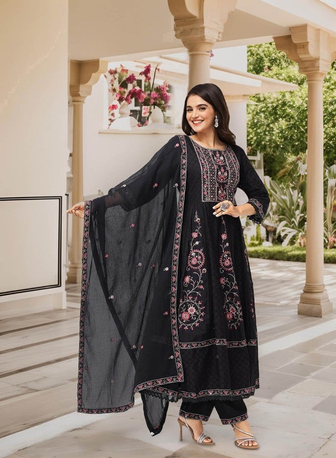 ISHIN Women's Black 100% Cotton Embroidered A-Line Kurta Set  - Image 3