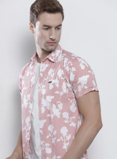The Indian Garage Co Men Slim Fit Floral Printed Half Sleeves Spread Collar Resort Wear Shirt