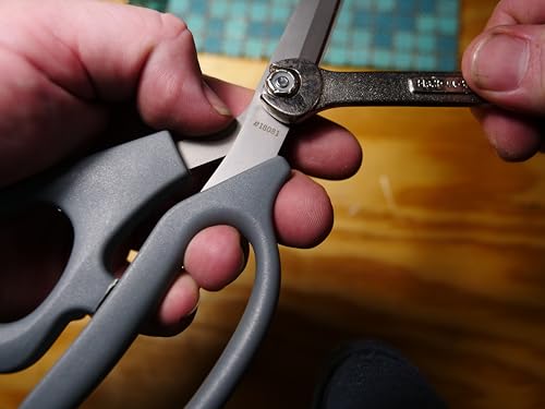 Clauss 18081 8-Inch Bent Titanium Bonded Adjustable Tension Shears with Extra Large Ultraflex Handles, Grey - Image 2